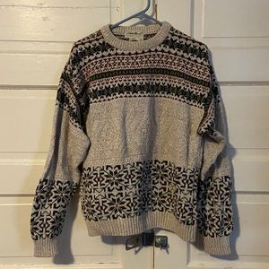 Eddie Bauer crew neck, patterned sweater